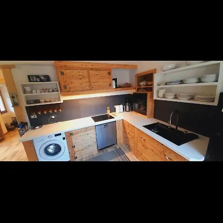 Casetta Stile Montano Apartment *